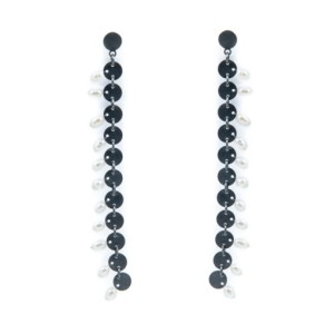 Flouria Collection Earrings with oxidized Silver 925 Flouria and baby pearls