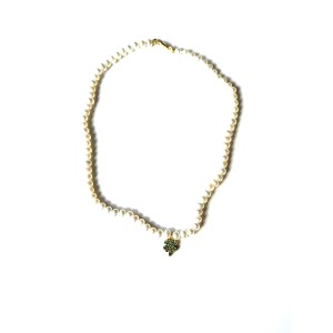 Four-leaf silver 925 clover charm on a Button Pearl Necklace with 925 Gold-plated Silver Clasp