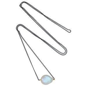 Λεπτή αλυσίδα 925 που κλείνει με baroque pearl